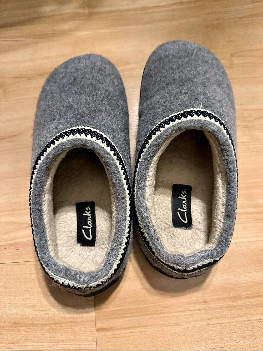 Clarks Wool Felt Clog Slipper Gray Wool Slippers Size 7M